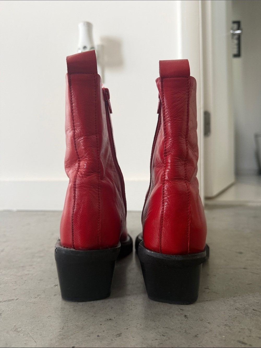 Topshop Red Leather Square-Toe Ankle Boots - Picture 4 of 6